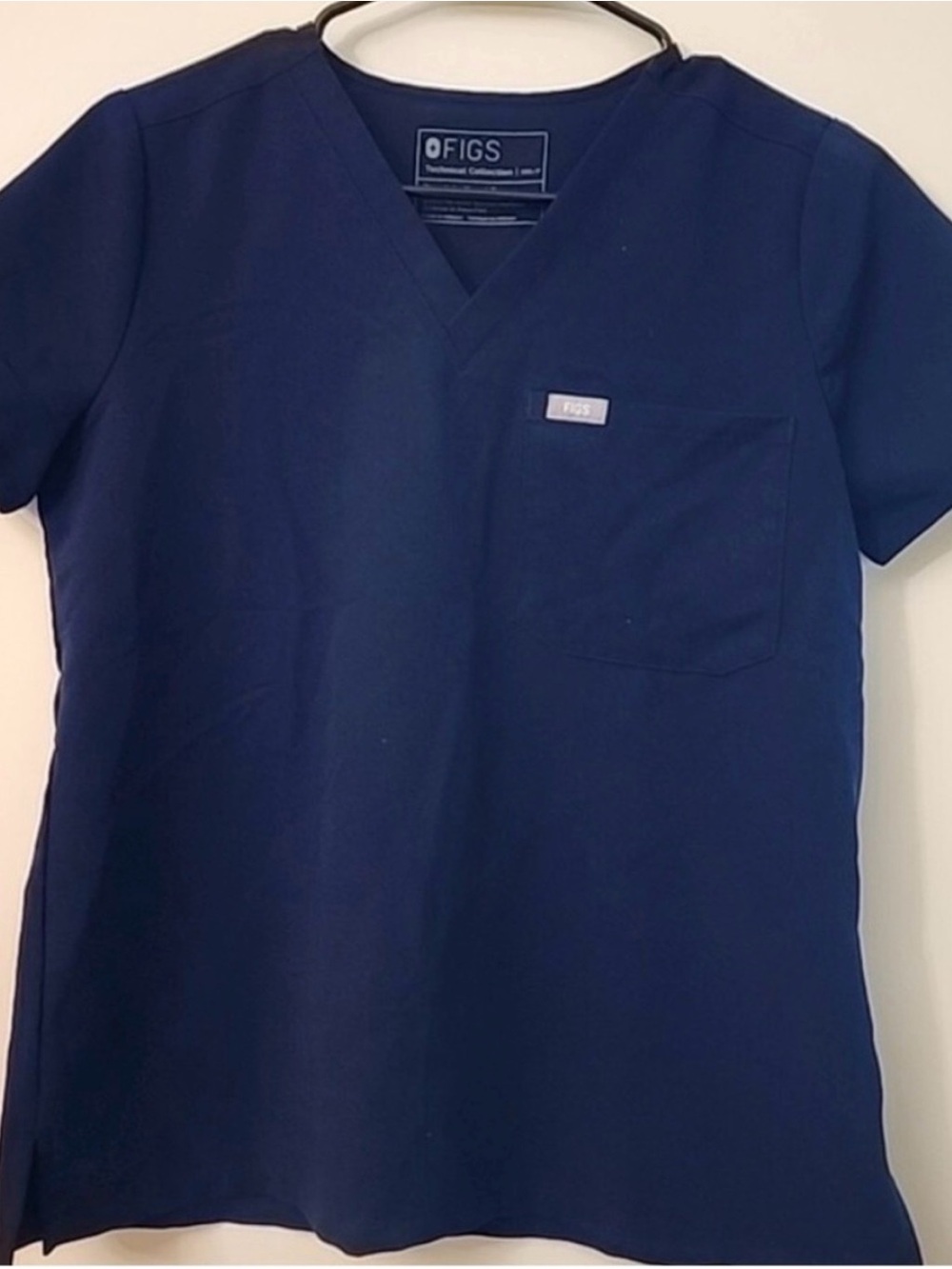 FIGS womansNavy V-Neck Scrub Top
